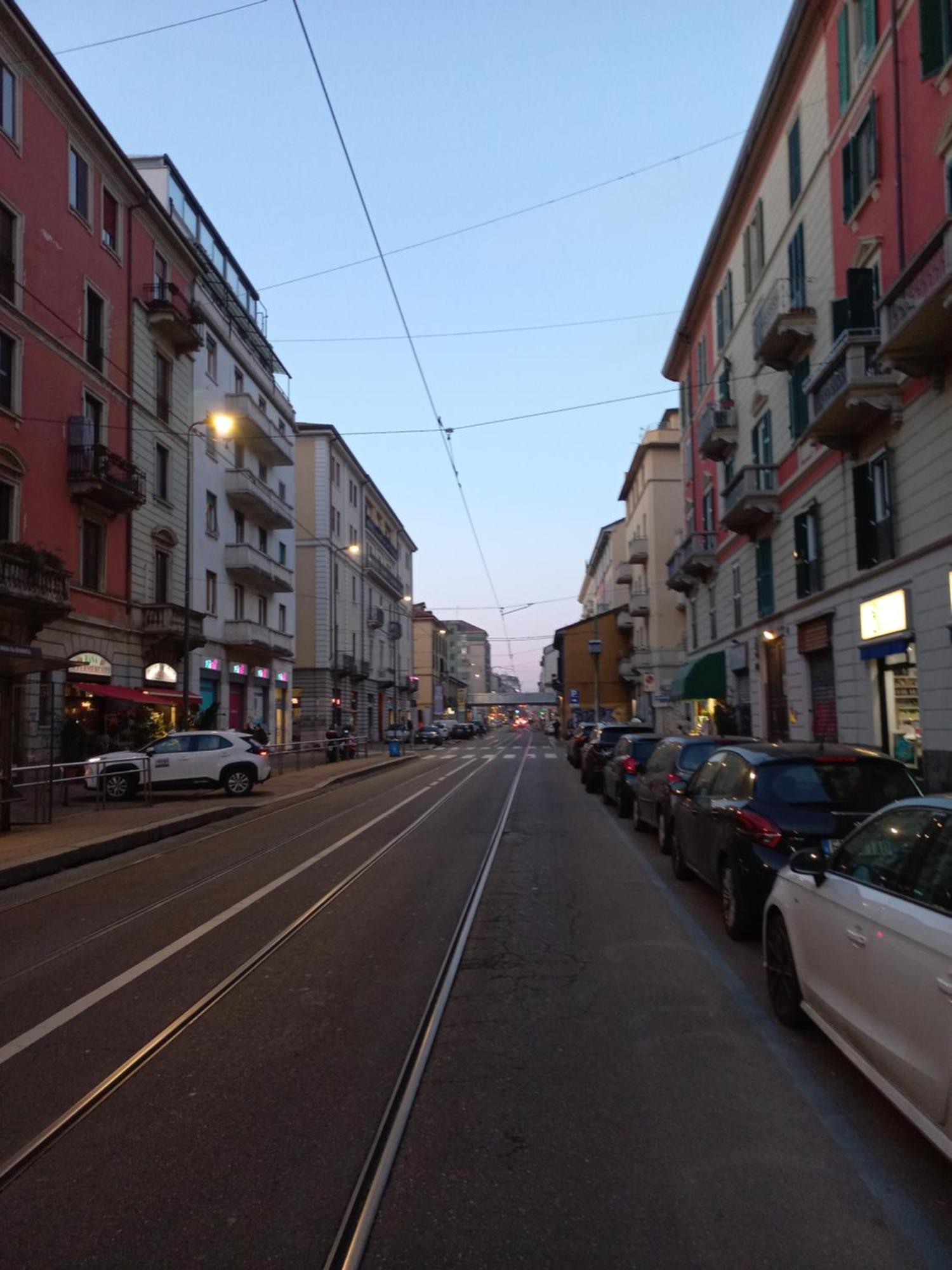Casamia Tra Navigli E Universita - Free Parking Milão Exterior foto